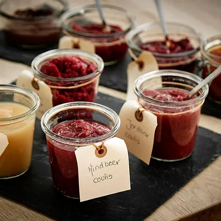 Отель Comwell Kongebrogaarden 5*