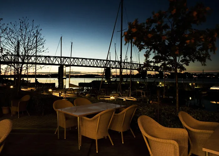 호텔 Comwell Kongebrogaarden