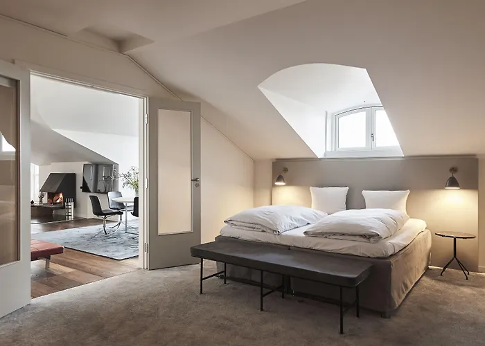 库格布劳伽登克伦威尔酒店 5*