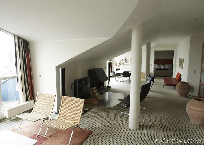 库格布劳伽登克伦威尔酒店 酒店 5*