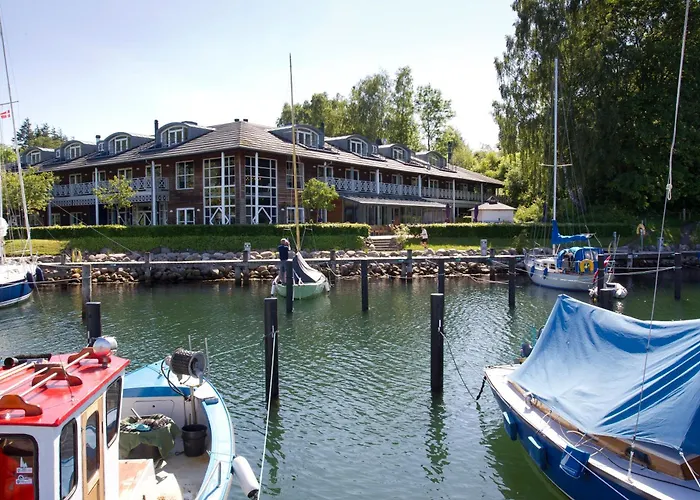 库格布劳伽登克伦威尔酒店